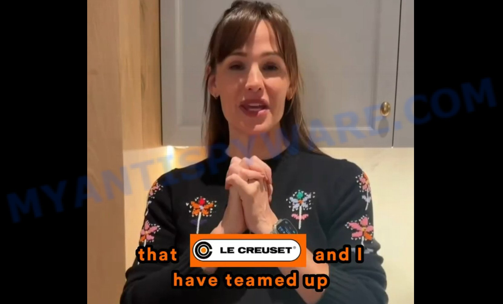 Is Jennifer Garner Really Giving Away Le Creuset Cookware? The Truth About  Afollowwellbeing.com Scam